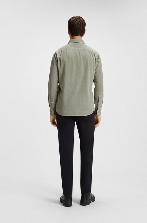 BOSS Relegant Shirt Corduroy Green Model / Achterkant