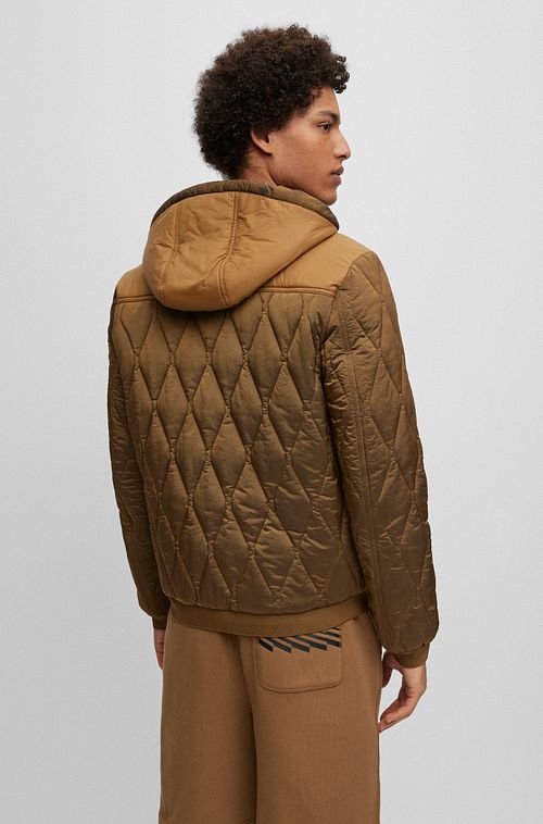 BOSS Omir Jacka Brun Model / Achterkant