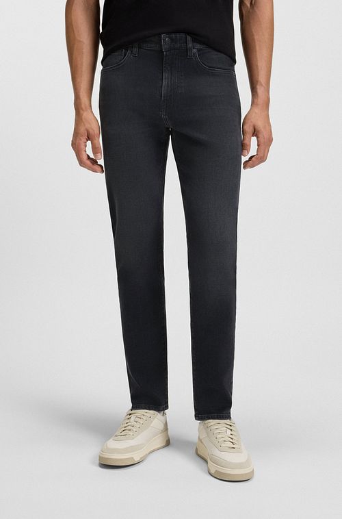 Jeans BOSS Onyx neri Model / Voorkant