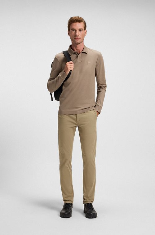 BOSS Passerby Pikétröja Taupe Model / Voorkant