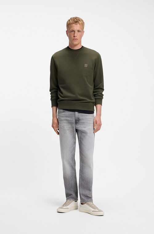 Sudadera BOSS Westart en verde oscuro Model / Voorkant