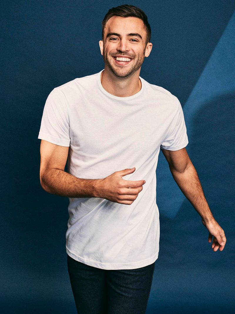 Alan Red Derby T-Shirts Angebot 6 Stück  - Größe S günstig online kaufen