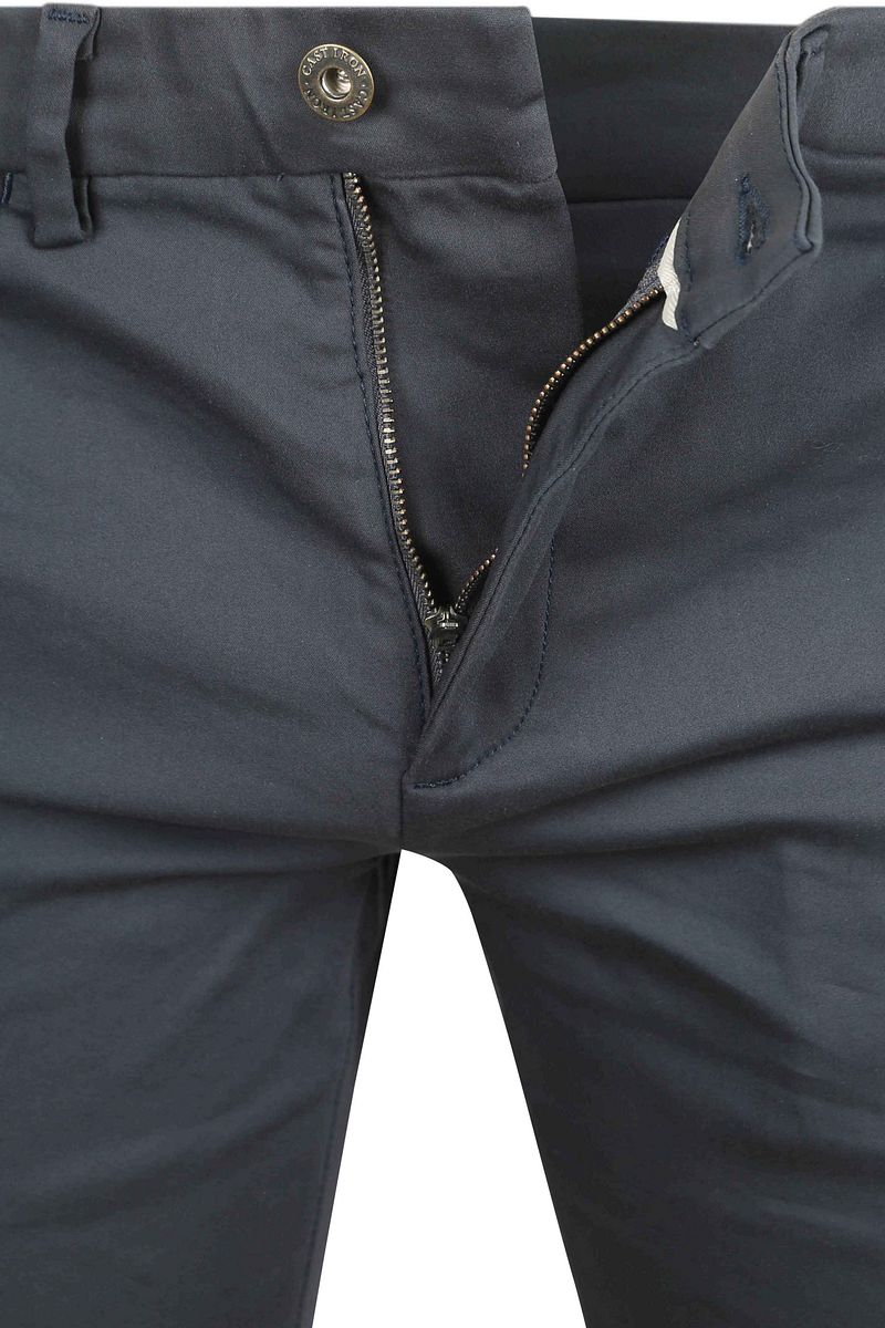 Cast Iron Riser Chino Dunkelblau - Größe W 31 - L 34 günstig online kaufen