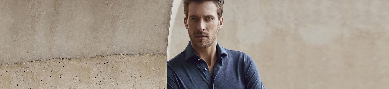 De looks van een dress-shirt met het comfort van een poloshirt