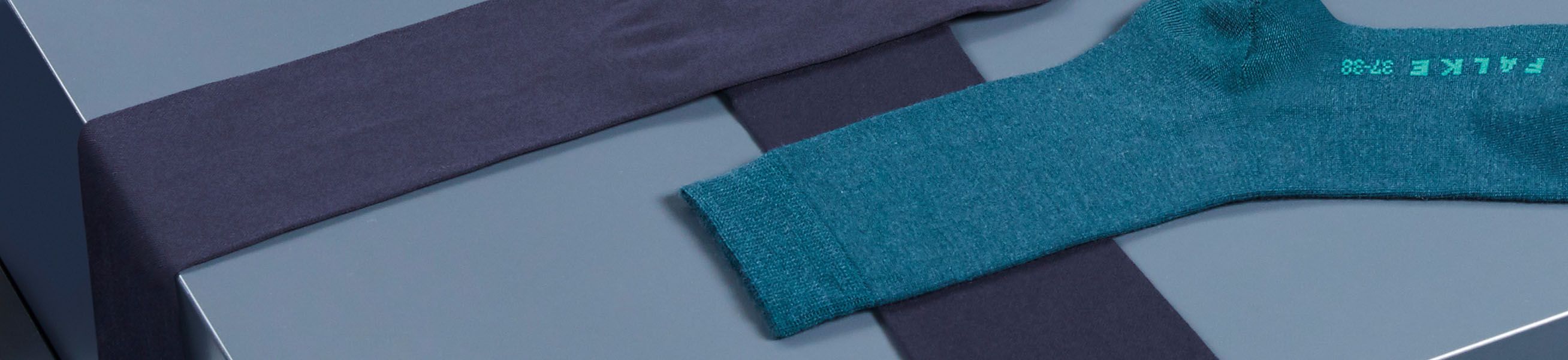 Falke Airport Socks - Suitable Men's Clothing