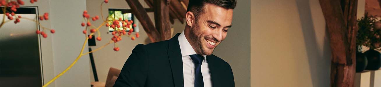 Dress to Impress kaufen | bis zu 50% Rabatt bei Suitable