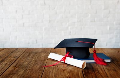 L'étiquette lors d'une cérémonie de doctorat