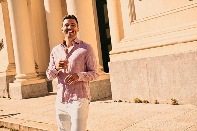 Pourquoi le lin est indispensable à ta garde-robe d'été